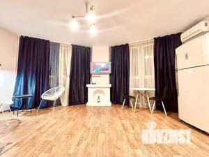 1-к квартира, посуточно, 40м2, 3/10 этаж