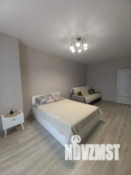 1-к квартира, посуточно, 43м2, 12/17 этаж