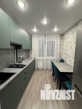 1-к квартира, посуточно, 38м2, 4/9 этаж