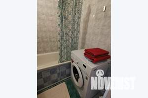 1-к квартира, посуточно, 35м2, 13/16 этаж