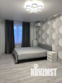 2-к квартира, посуточно, 65м2, 1/1 этаж