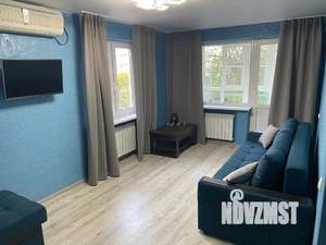 2-к квартира, посуточно, 42м2, 3/5 этаж