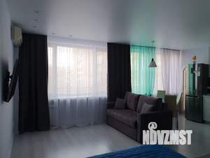 Студия квартира, посуточно, 30м2, 3/9 этаж