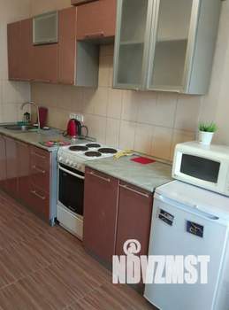 1-к квартира, посуточно, 33м2, 11/19 этаж