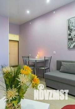 1-к квартира, посуточно, 43м2, 1/1 этаж