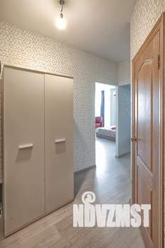 1-к квартира, посуточно, 38м2, 7/16 этаж