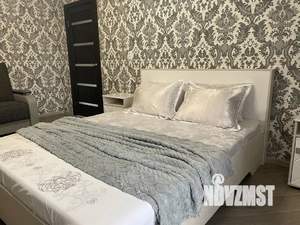 1-к квартира, посуточно, 35м2, 9/16 этаж