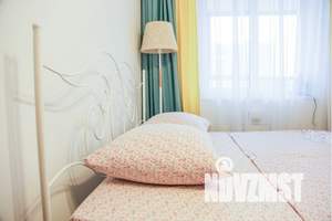 1-к квартира, посуточно, 40м2, 7/9 этаж