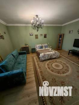 Студия квартира, посуточно, 47м2, 7/8 этаж