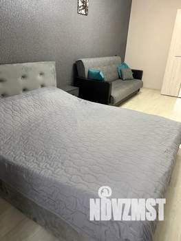 1-к квартира, посуточно, 32м2, 5/5 этаж