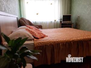 1-к квартира, посуточно, 33м2, 1/9 этаж