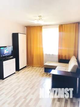 1-к квартира, посуточно, 42м2, 1/9 этаж