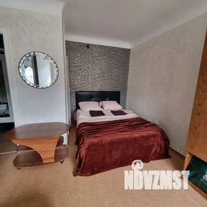 1-к квартира, посуточно, 33м2, 3/5 этаж