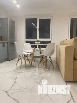 Студия квартира, посуточно, 38м2, 8/20 этаж