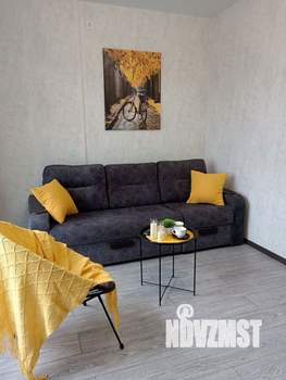 Студия квартира, посуточно, 33м2, 7/22 этаж