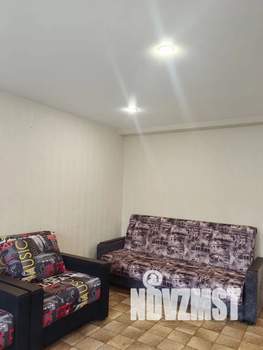 2-к квартира, посуточно, 40м2, 3/5 этаж