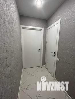 Студия квартира, посуточно, 40м2, 2/6 этаж