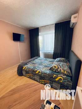 1-к квартира, посуточно, 32м2, 3/5 этаж