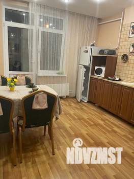 1-к квартира, посуточно, 52м2, 2/9 этаж