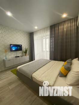 Студия квартира, посуточно, 30м2, 2/23 этаж