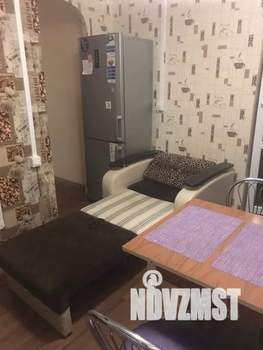 1-к квартира, посуточно, 42м2, 4/10 этаж