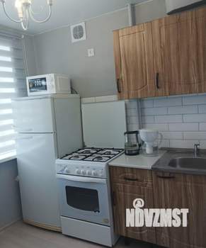 1-к квартира, посуточно, 32м2, 4/5 этаж