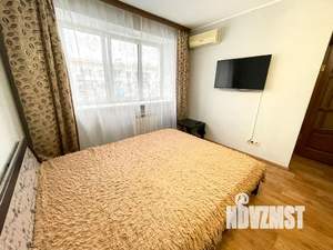 1-к квартира, посуточно, 37м2, 4/5 этаж