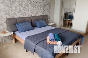 1-к квартира, посуточно, 40м2, 4/22 этаж