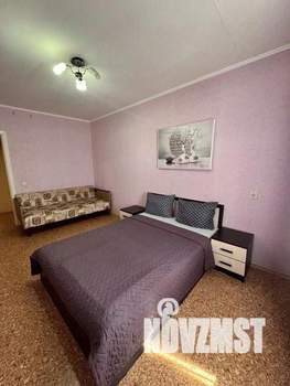 1-к квартира, посуточно, 54м2, 1/1 этаж