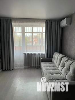 1-к квартира, посуточно, 40м2, 4/9 этаж