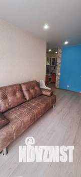 Студия квартира, посуточно, 25м2, 1/4 этаж