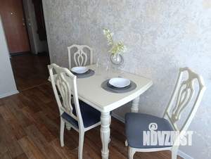 1-к квартира, посуточно, 50м2, 2/10 этаж