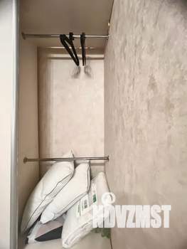 1-к квартира, посуточно, 33м2, 2/9 этаж