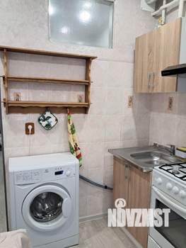 2-к квартира, посуточно, 40м2, 2/4 этаж