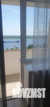 1-к квартира, посуточно, 40м2, 8/13 этаж