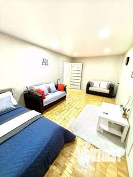 1-к квартира, посуточно, 38м2, 9/9 этаж