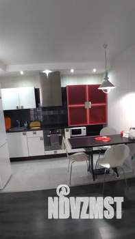 2-к квартира, посуточно, 60м2, 10/17 этаж