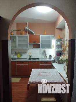 2-к квартира, посуточно, 50м2, 4/6 этаж