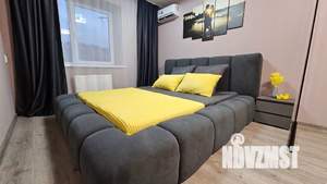 1-к квартира, посуточно, 37м2, 3/10 этаж