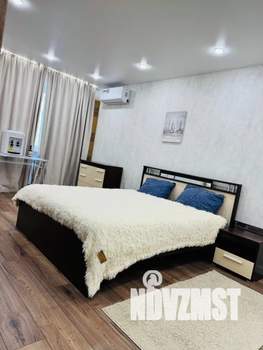 Студия квартира, посуточно, 30м2, 3/7 этаж