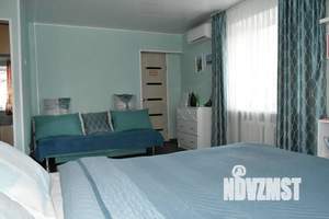 1-к квартира, посуточно, 30м2, 4/5 этаж