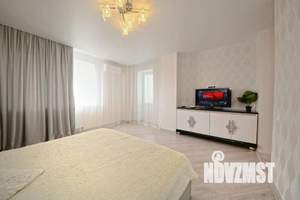 1-к квартира, посуточно, 53м2, 1/1 этаж