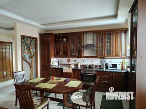 2-к квартира, на длительный срок, 137м2, 2/3 этаж