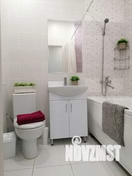 Студия квартира, посуточно, 35м2, 20/20 этаж