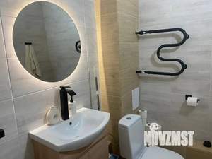 1-к квартира, посуточно, 38м2, 1/10 этаж