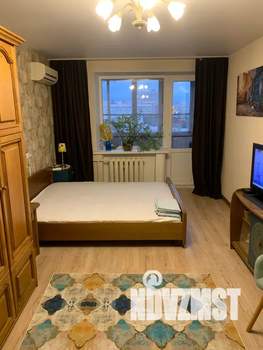 1-к квартира, посуточно, 33м2, 9/9 этаж