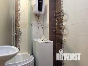 1-к квартира, посуточно, 43м2, 1/1 этаж