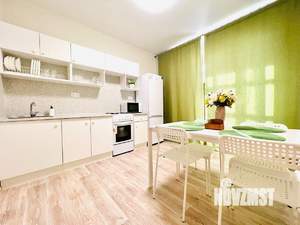 1-к квартира, посуточно, 38м2, 1/1 этаж