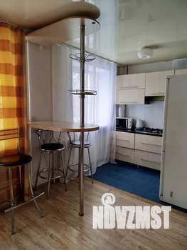 3-к квартира, посуточно, 62м2, 3/5 этаж