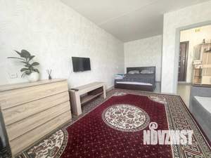 1-к квартира, посуточно, 32м2, 9/16 этаж